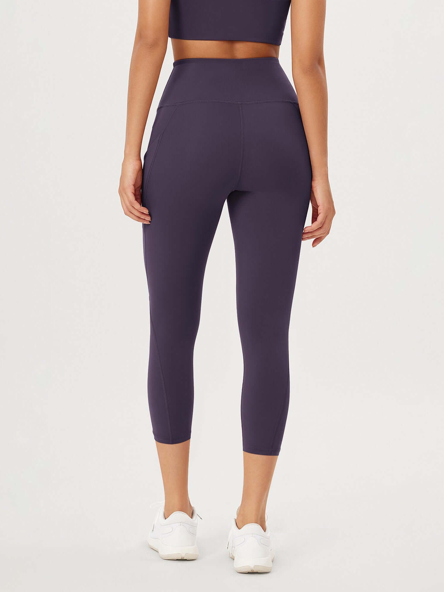 23�High Waisted Tummy Control Through Athletic Yoga Leggings with Pockets - ododos