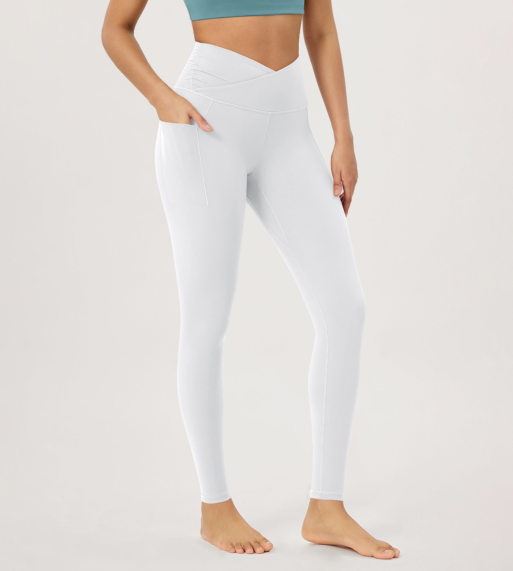 28" Gathered Crossover Workout Waist Yoga Leggings with Pockets White - ododos