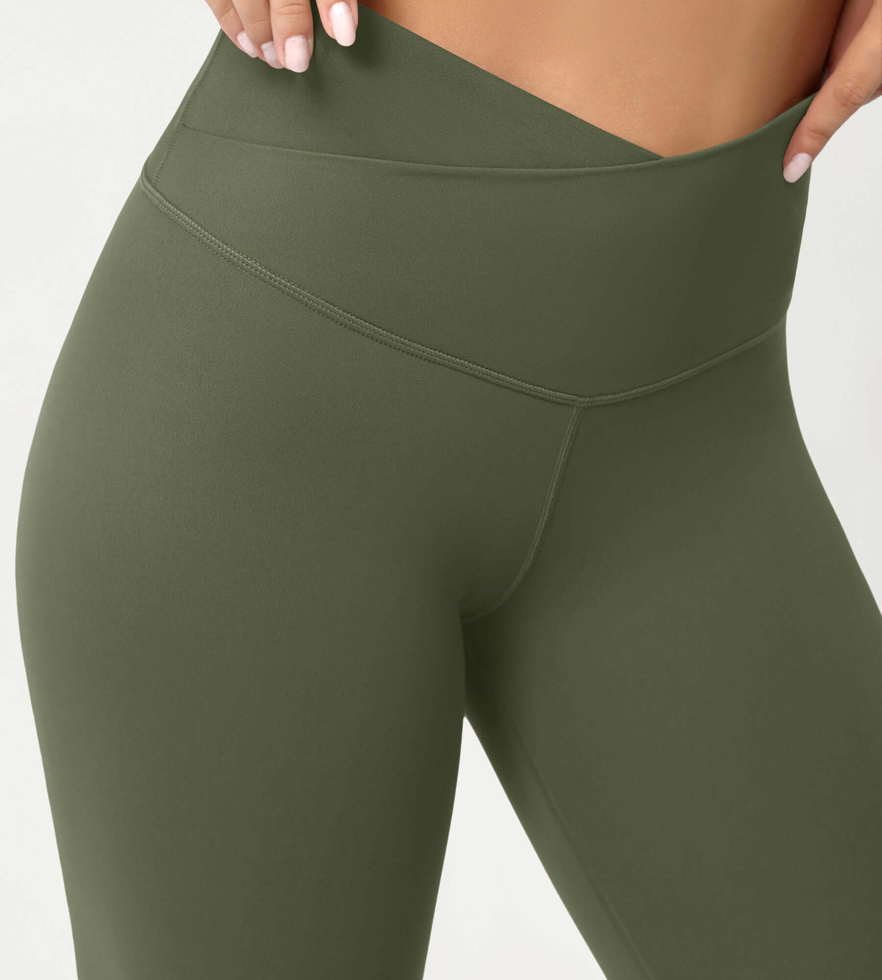 Cloud Feeling 8 Crossover Yoga Shorts - ododos