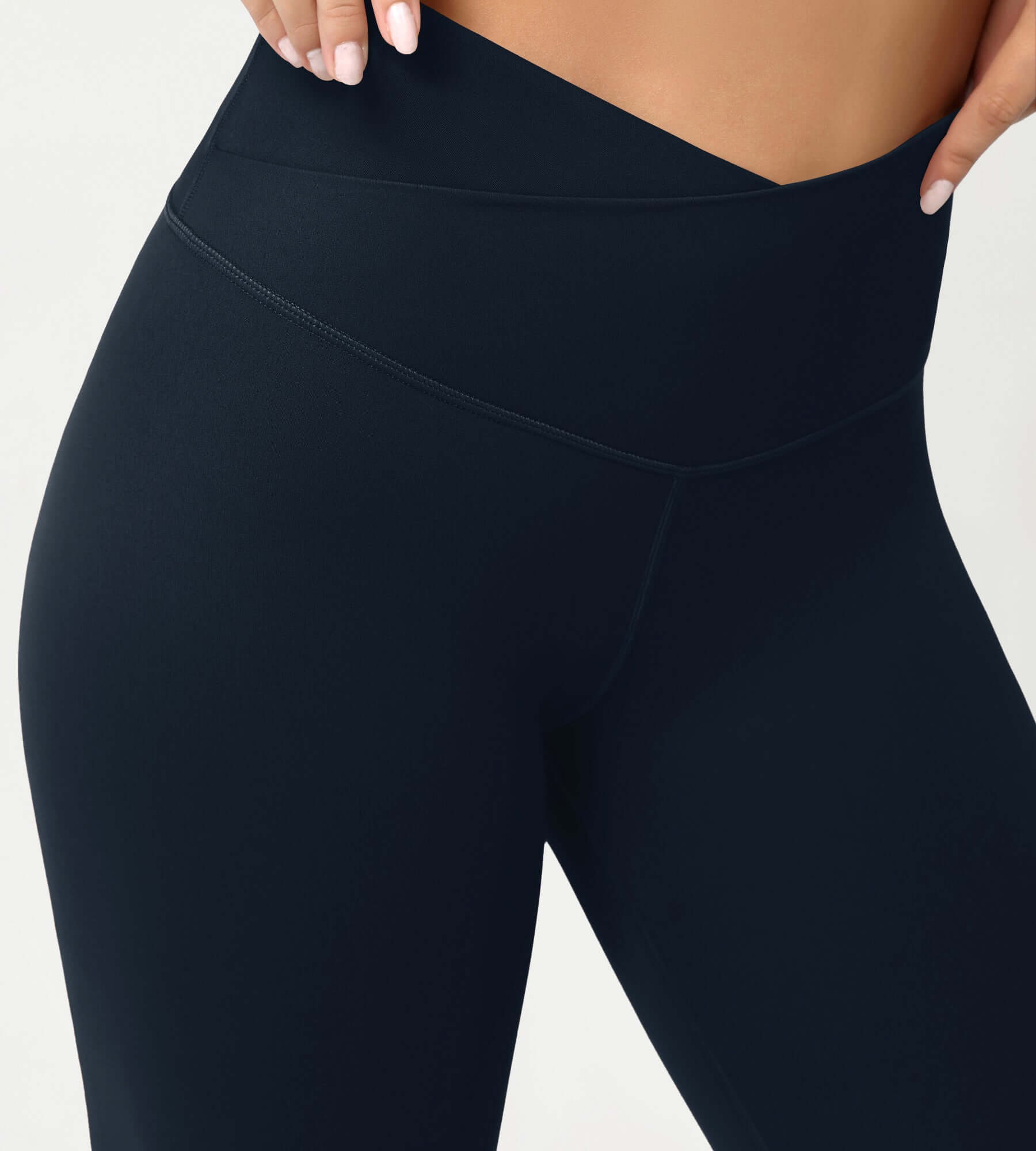 Cloud Feeling 8 Crossover Yoga Shorts - ododos