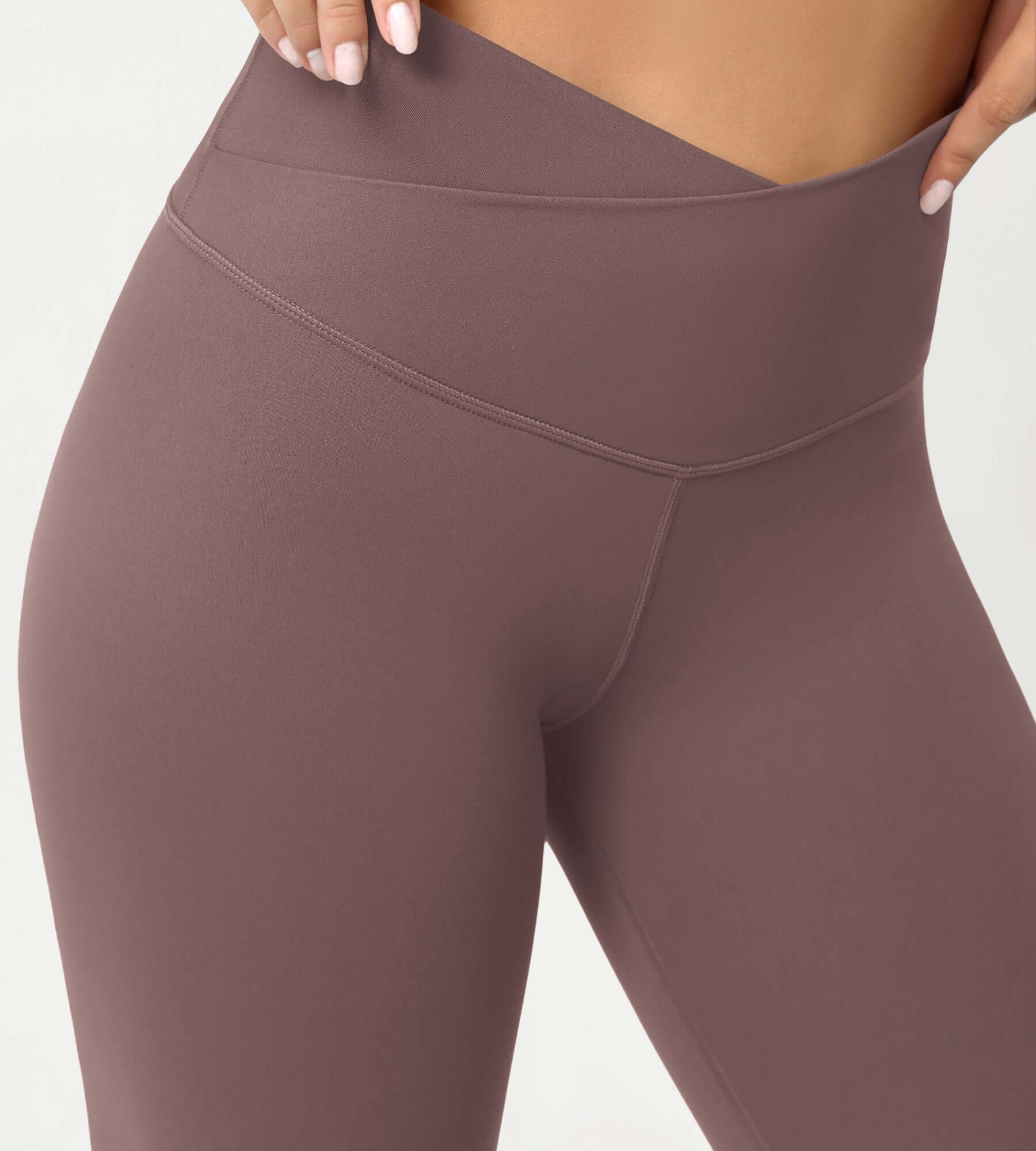 Cloud Feeling 8 Crossover Yoga Shorts - ododos