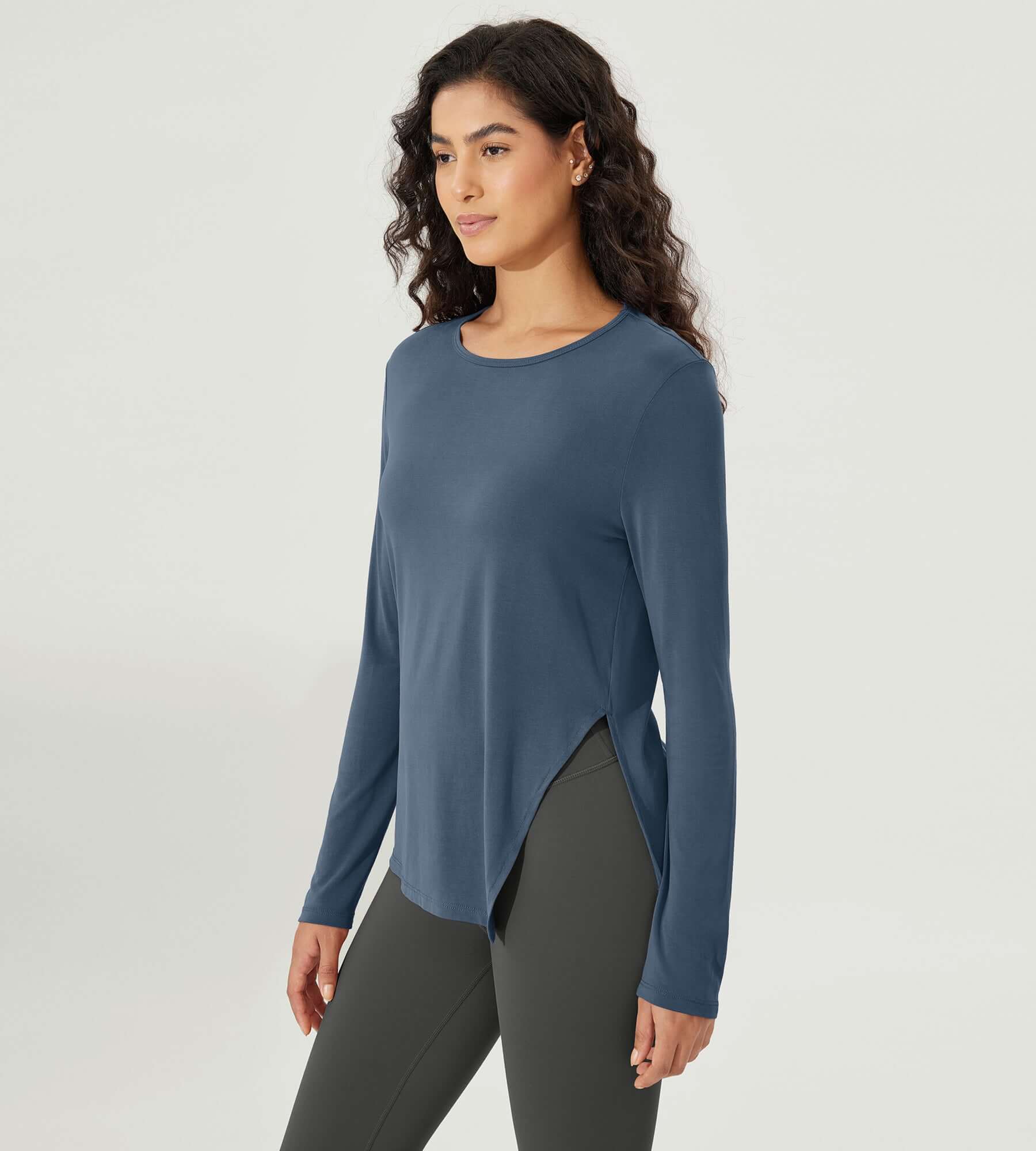 Split Hem Long Sleeve Athletic Gym Workout Tee - ododos