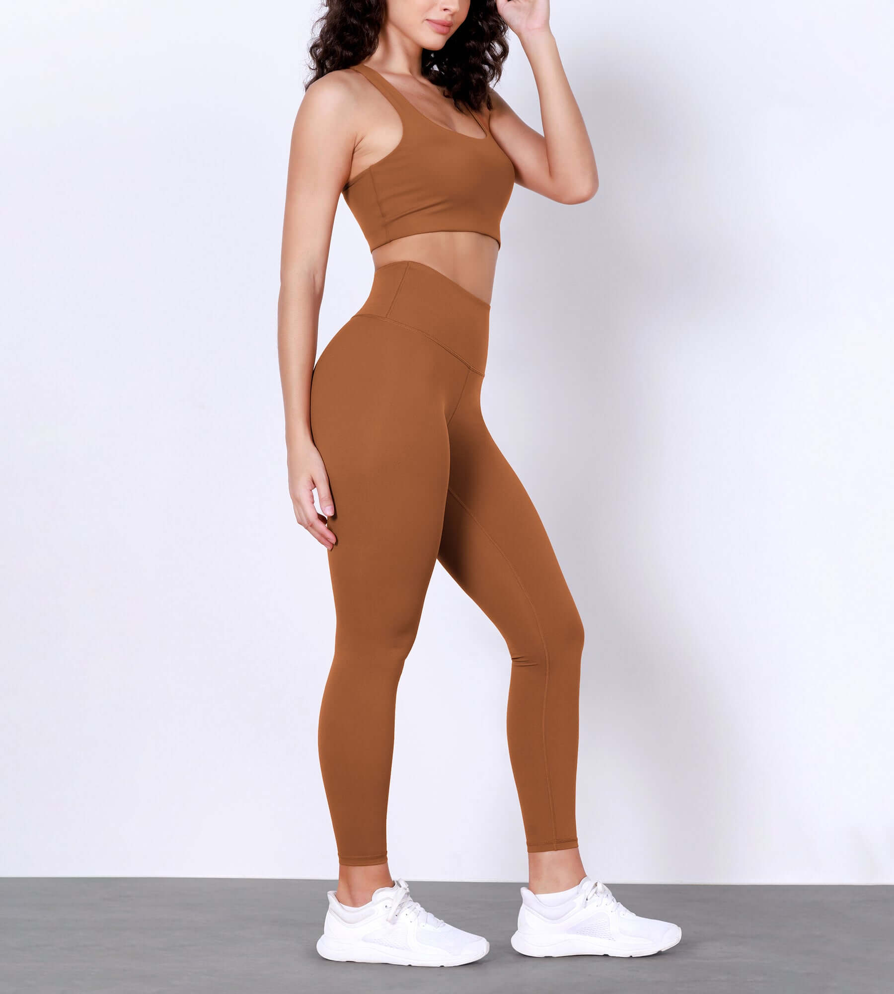 25 Body-Hugging Workout Leggings with Back Pocket Caramel - ododos