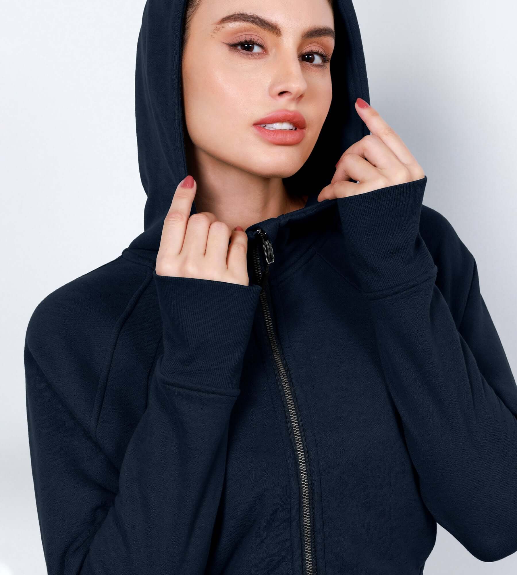 Women's Full Zipper Cropped Thumb Hole Hoodies - ododos