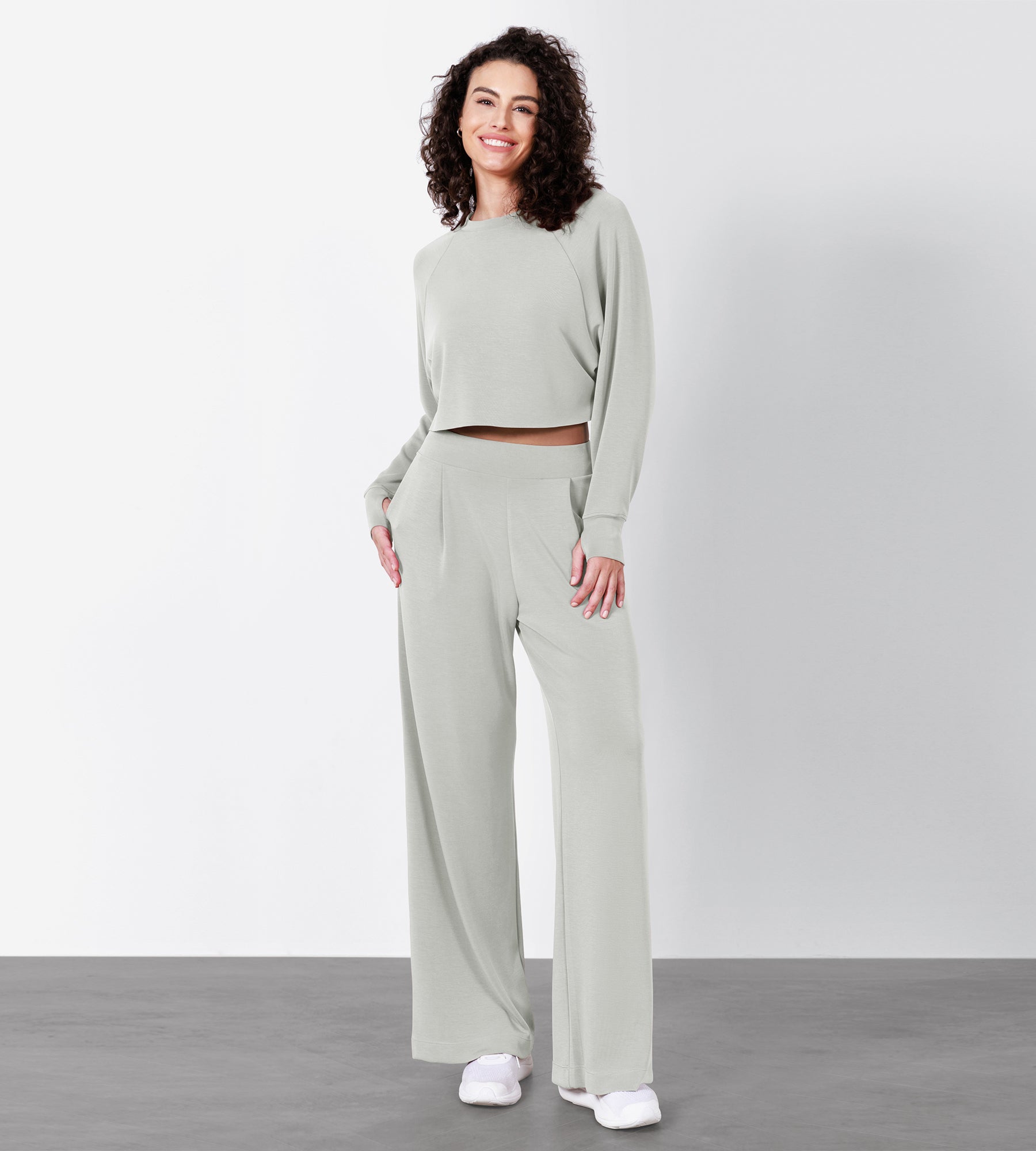 Modal Soft Long Sleeve Cropped Sweatshirts with Thumb Hole - ododos