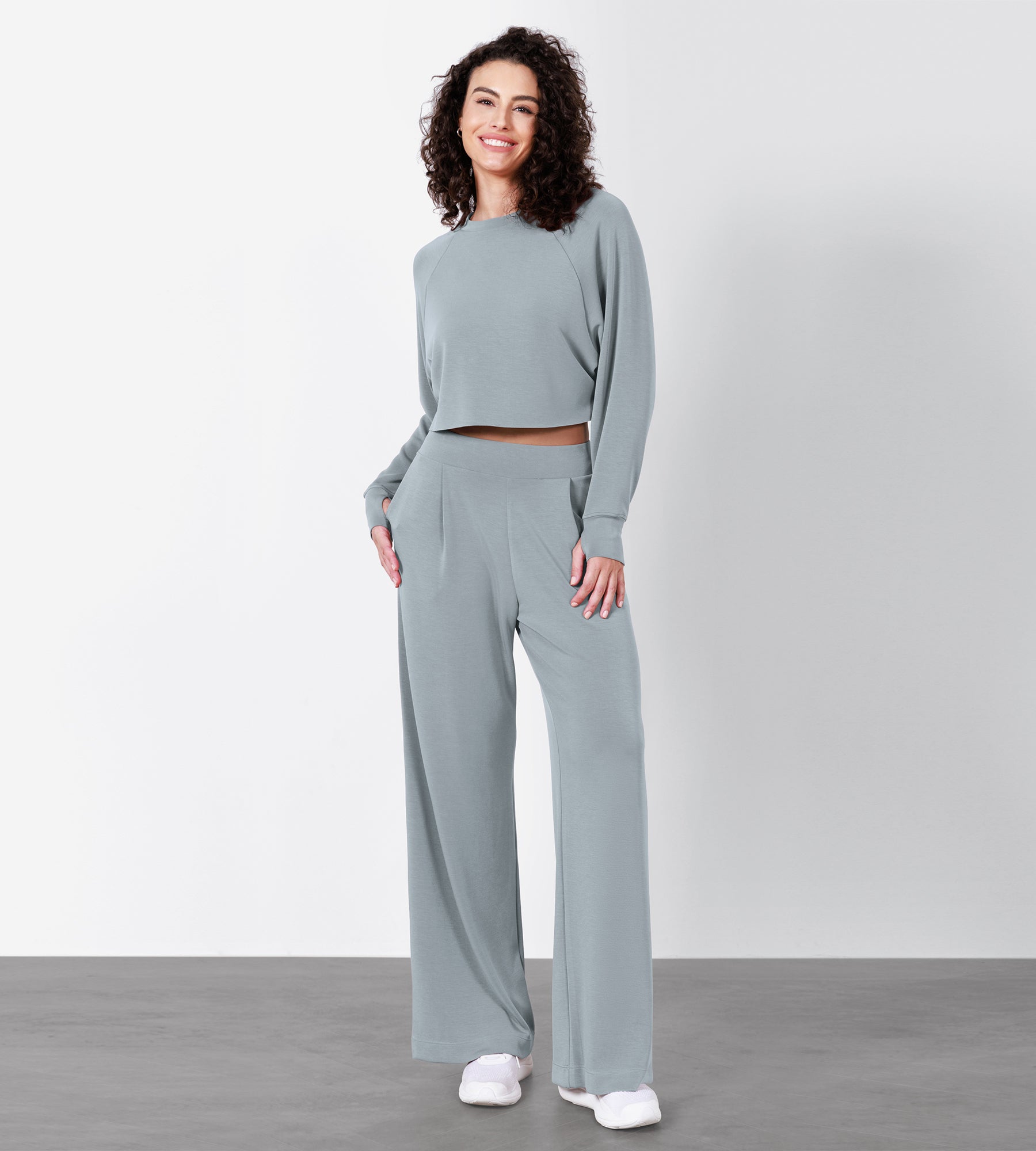 Modal Soft Long Sleeve Cropped Sweatshirts with Thumb Hole - ododos