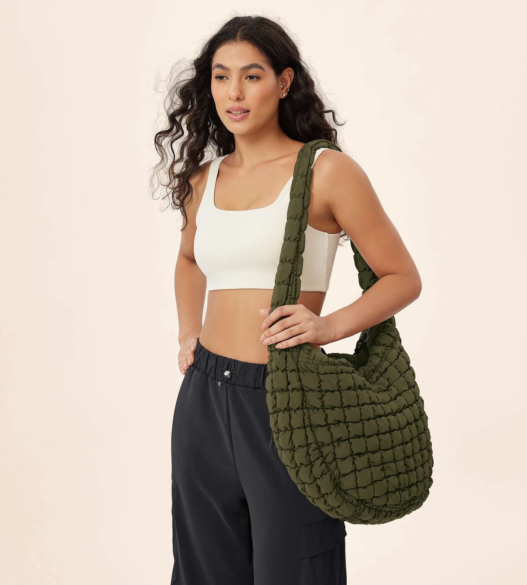 22L Quilted Carryall Crossbody Padding Bag - ododos