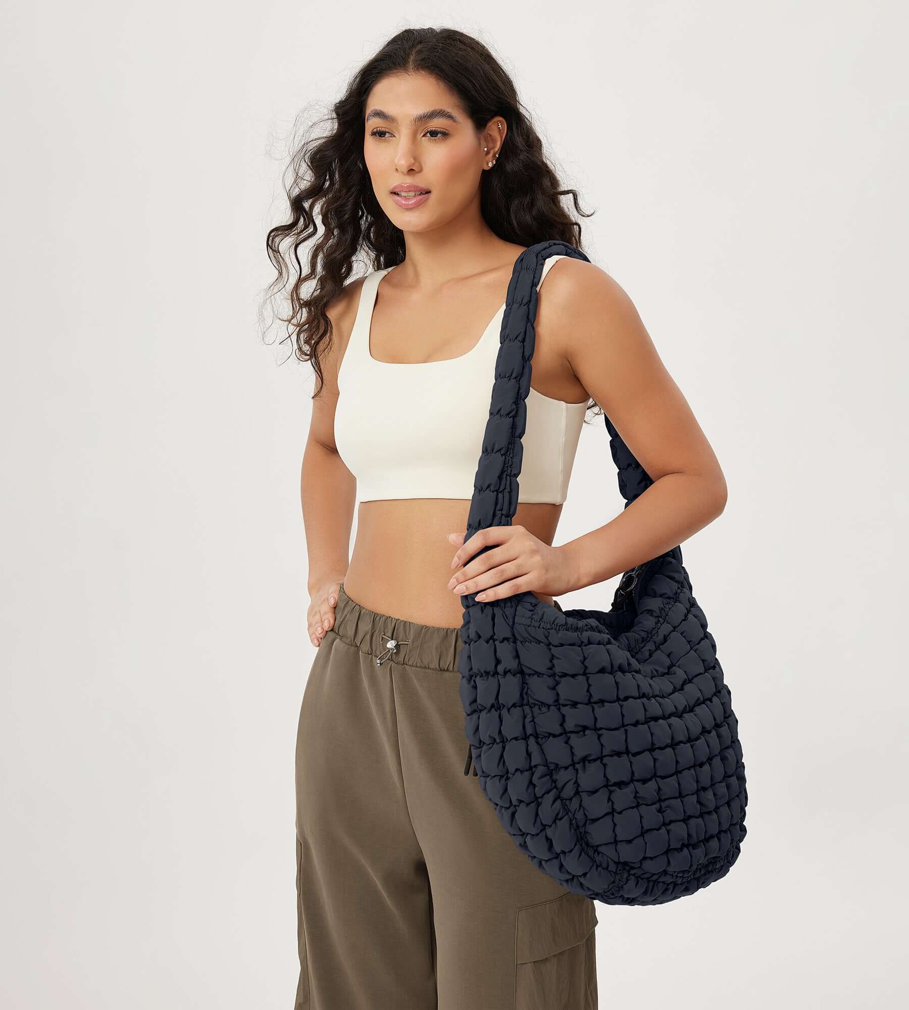 22L Quilted Carryall Crossbody Padding Bag - ododos