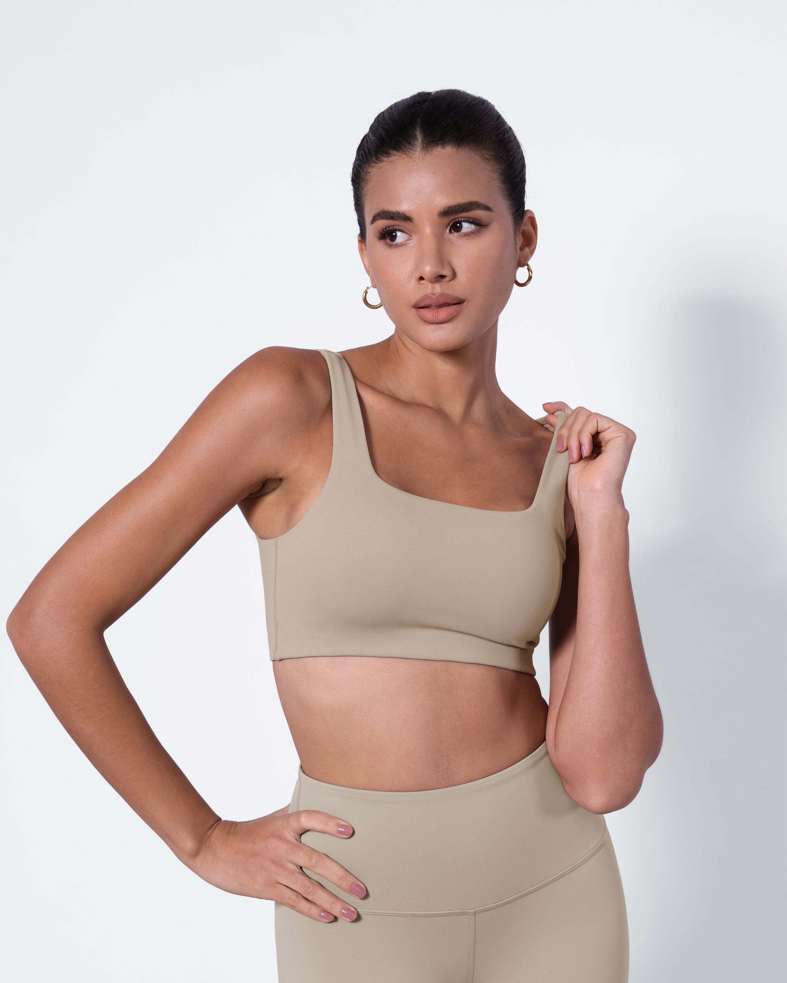 ODODOS Seamless Square Neck Sports Bra For Women Ribbed Crop Tank Casual  Low Back Cropped Tops