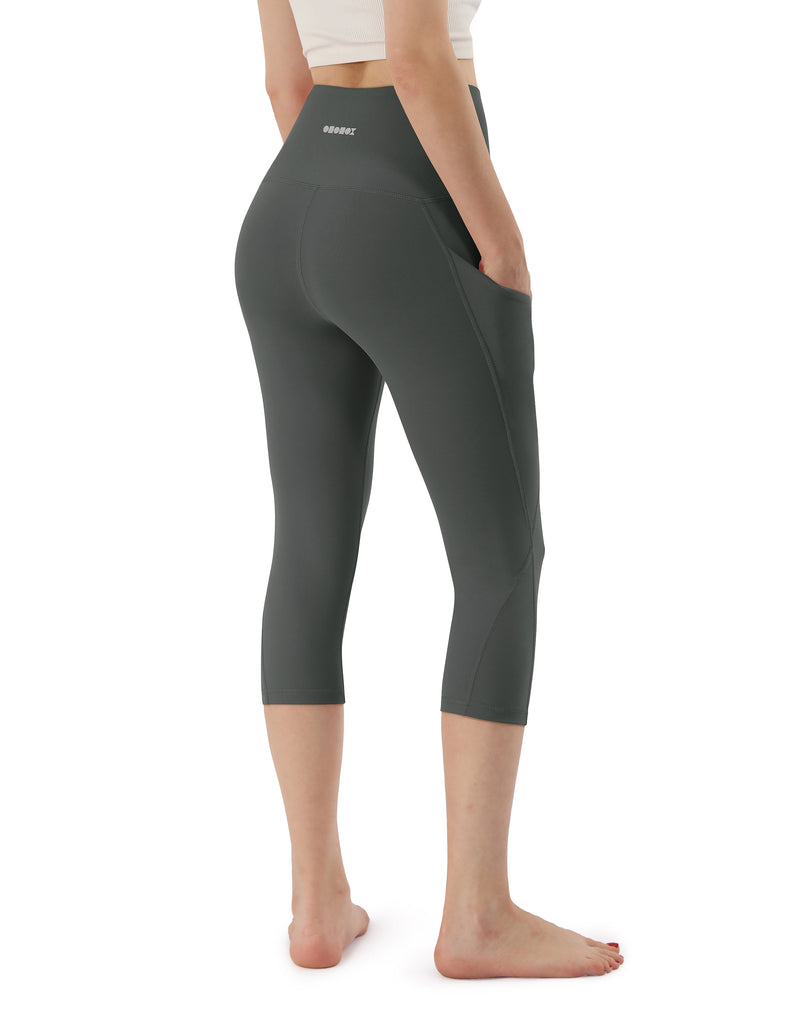 Yoga capris with on sale pockets